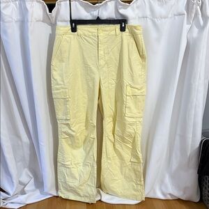 Wild Fable Light Yellow Cargo Pants